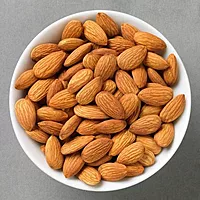 100% Natural Premium Almonds